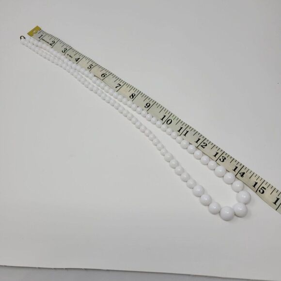 Vintage White Graduated Beaded Opera Necklace 31" Resin Classic Layering - Picture 4 of 9